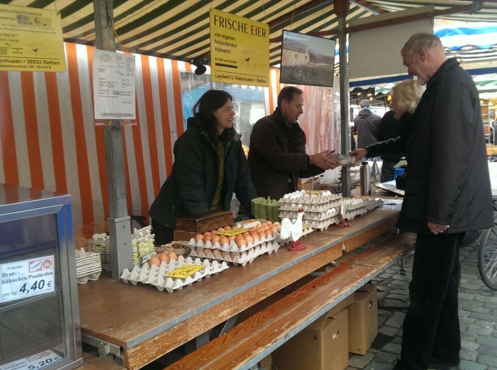 Stand auf dem Wochenmarkt